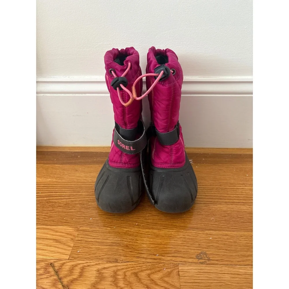 Sorel Kids Flurry Winter Snow Boots Pink Black Youth Size 1 NY1965-664